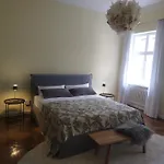 Lägenhet Fuerstlich Wohnen Im Herrenhaus *