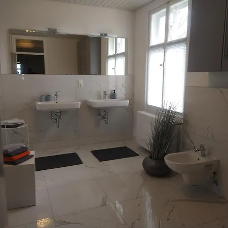 Apartment Fuerstlich Wohnen Im Herrenhaus *