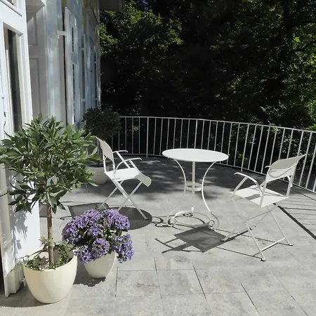 Apartment Fuerstlich Wohnen Im Herrenhaus *